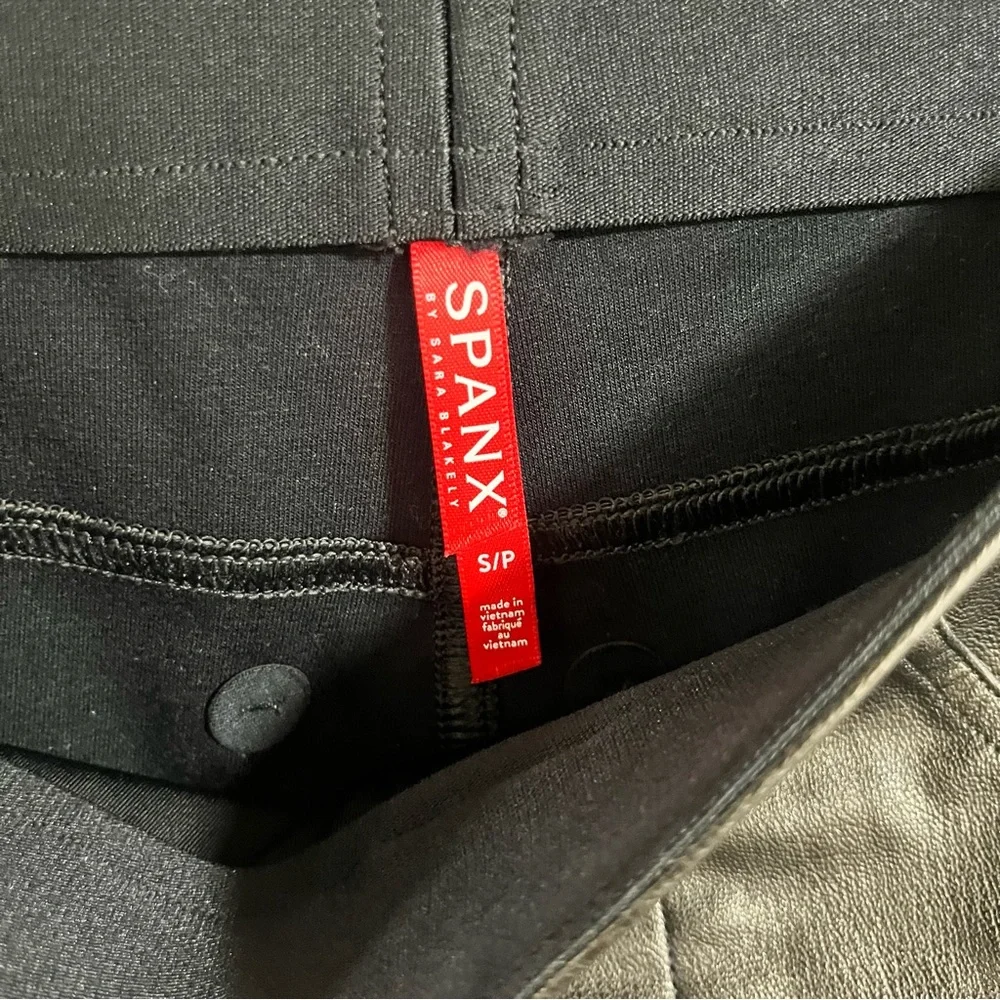 SPANX Black Skinny Pants with Sleek Fit - Picture 8 of 12